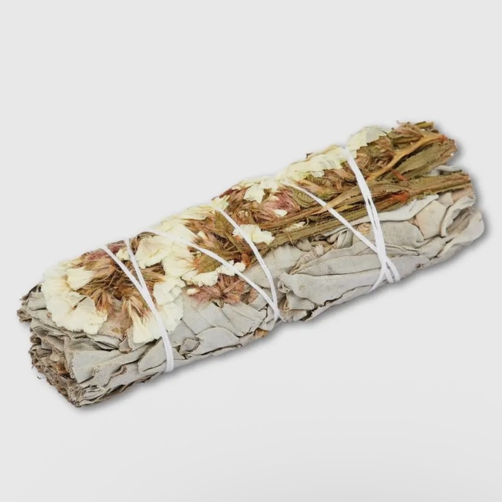 White Sinvata Sage Smudge Stick